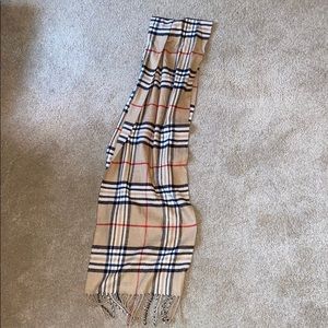 Plaid scarf